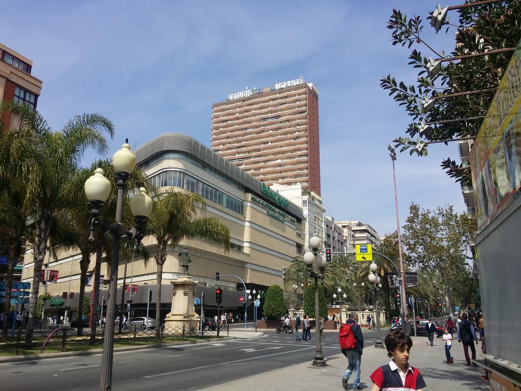 Suite International Alicante Exterior photo